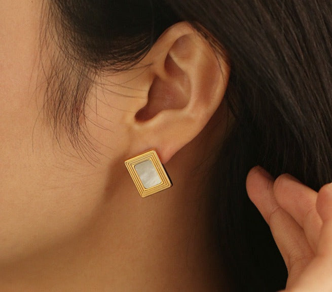 Nacre Earrings